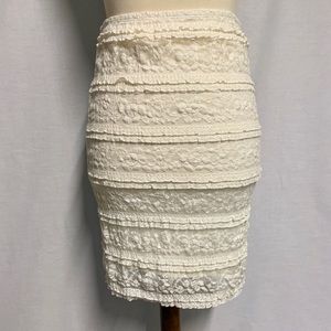 🆕 {Max Studio} lace ivory skirt